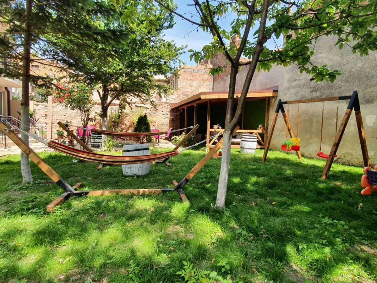 House With Garden Hotel Pomorie Eksteriør billede