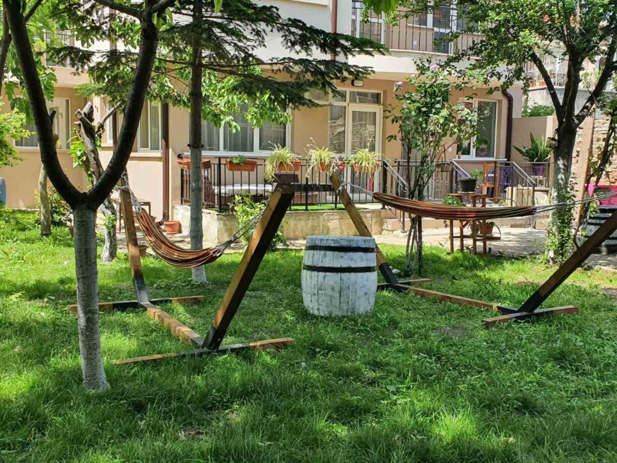 House With Garden Hotel Pomorie Eksteriør billede